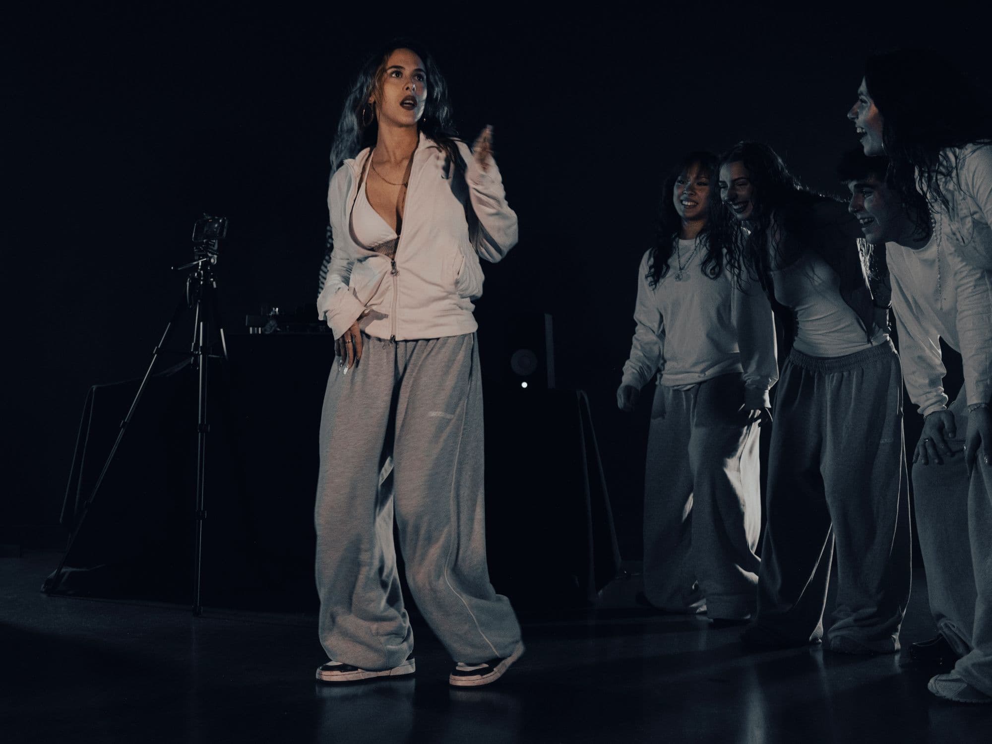 SARA DJADEL VICENT - 4